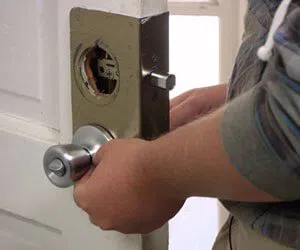 Capitol Locksmith Service Independence, MO 816-434-0087 Capitol Locksmith Service Independence, MO 816-434-0087 - locksmith-12